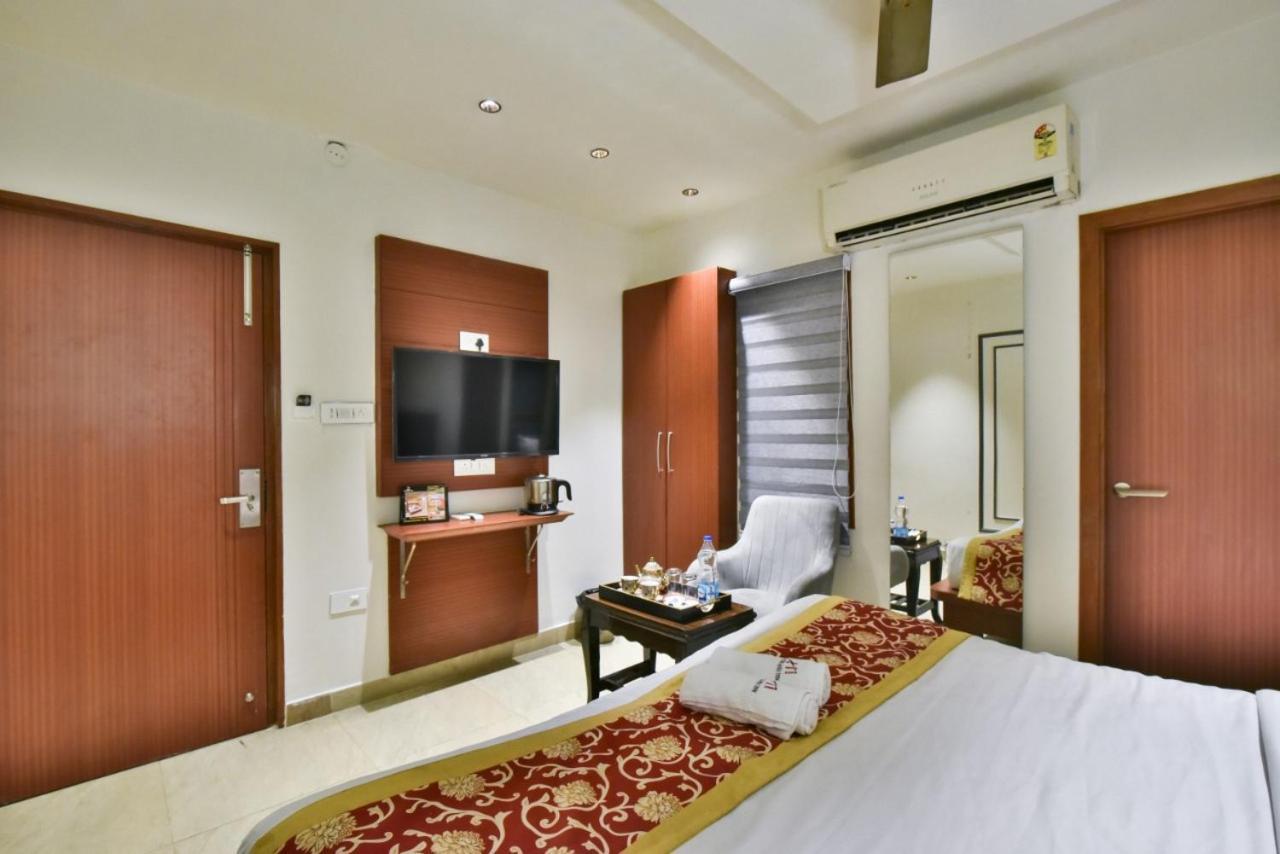 Hotel Highland Амритсар Екстериор снимка